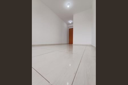 Quarto de apartamento para alugar com 2 quartos, 50m² em Núcleo do Engordador, São Paulo
