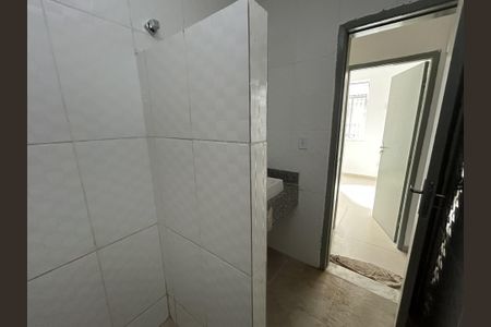 Apartamento para alugar com 50m², 2 quartos e sem vagaBanheiro