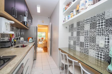 Apartamento para alugar com 80m², 2 quartos e 2 vagas Apartamento para alugar com 80m², 2 quartos e 2 vagasCozinha