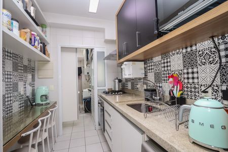 Apartamento para alugar com 80m², 2 quartos e 2 vagas Apartamento para alugar com 80m², 2 quartos e 2 vagasCozinha