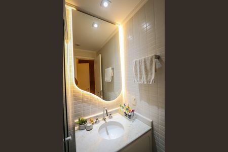 Apartamento para alugar com 80m², 2 quartos e 2 vagas Apartamento para alugar com 80m², 2 quartos e 2 vagasBanheiro da Suite 2