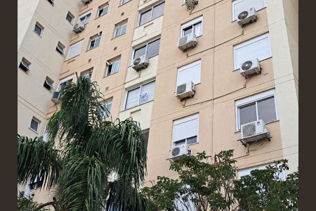 Apartamento à venda com 53m², 2 quartos e 1 vagaAdesivo na Janela
