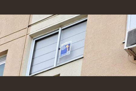 Apartamento à venda com 53m², 2 quartos e 1 vagaAdesivo