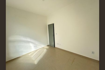 Apartamento para alugar com 100m², 3 quartos e sem vagaQuarto 2