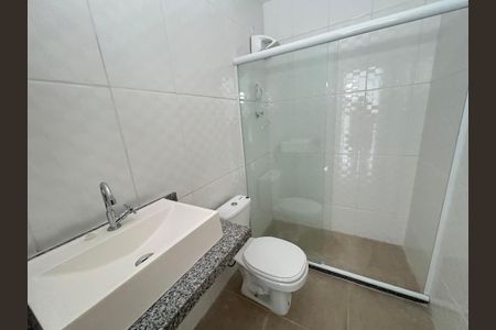 Apartamento para alugar com 100m², 3 quartos e sem vagaBanheiro da Suíte