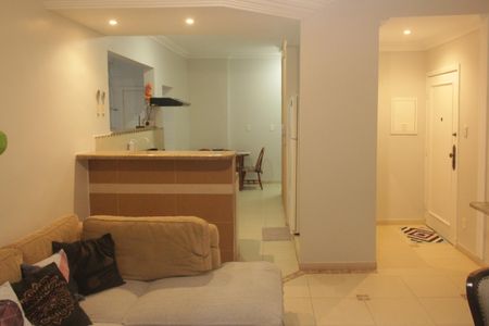 Sala de apartamento para alugar com 3 quartos, 120m² em Gonzaga, Santos