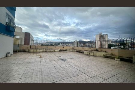 Apartamento à venda com 82m², 2 quartos e 1 vagaÁrea comum 