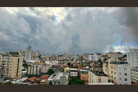 Vista  de apartamento à venda com 2 quartos, 82m² em Sagrada Família, Belo Horizonte