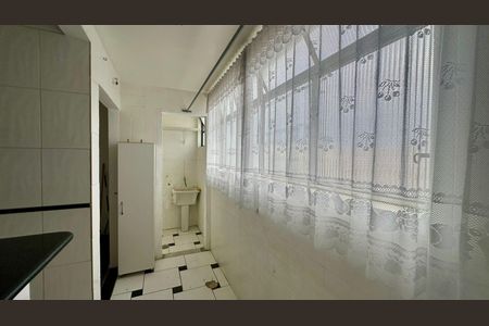 Apartamento à venda com 82m², 2 quartos e 1 vagaÁrea de Serviço