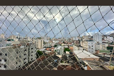 Vista  de apartamento à venda com 2 quartos, 82m² em Sagrada Família, Belo Horizonte