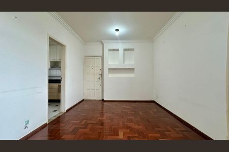 Sala  de apartamento à venda com 2 quartos, 82m² em Sagrada Família, Belo Horizonte