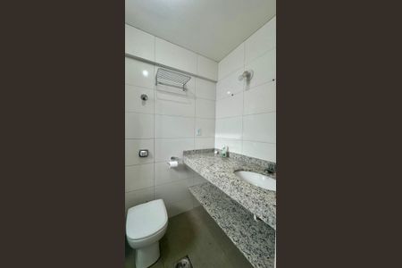 Apartamento à venda com 82m², 2 quartos e 1 vagaBanheiro 