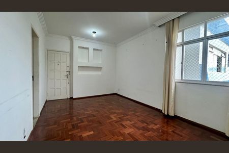 Apartamento à venda com 82m², 2 quartos e 1 vagaSala 