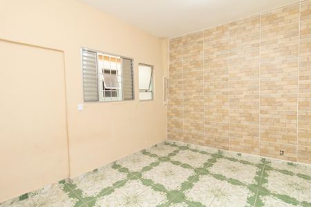 Casa para alugar com 70m², 2 quartos e sem vaga Casa para alugar com 70m², 2 quartos e sem vagaQuarto 1