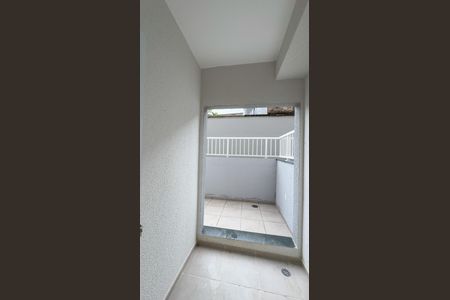 Apartamento para alugar com 39m², 2 quartos e sem vagaSacada