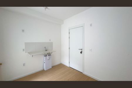 sala e cozinha de apartamento para alugar com 2 quartos, 39m² em Santo Amaro, São Paulo