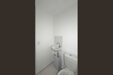 Apartamento para alugar com 39m², 2 quartos e sem vagaBanheiro