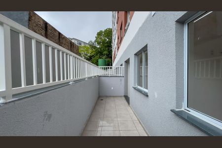 Apartamento para alugar com 39m², 2 quartos e sem vagaSacada