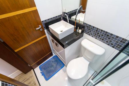 Casa de condomínio à venda com 125m², 3 quartos e 2 vagasBanheiro 2