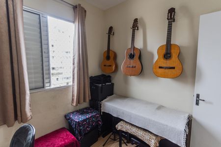 Apartamento à venda com 69m², 4 quartos e 2 vagasQuarto 3