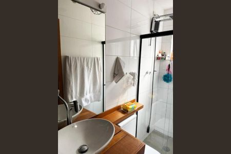 Foto 01 de casa à venda com 3 quartos, 120m² em Lapa de Baixo, São Paulo