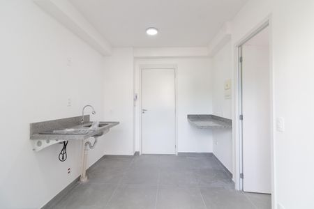 Sala - Cozinha de apartamento para alugar com 1 quarto, 24m² em Vila Lageado, São Paulo