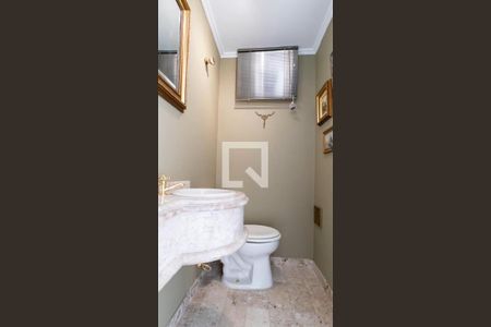 Apartamento para alugar com 200m², 3 quartos e 2 vagasBanheiro