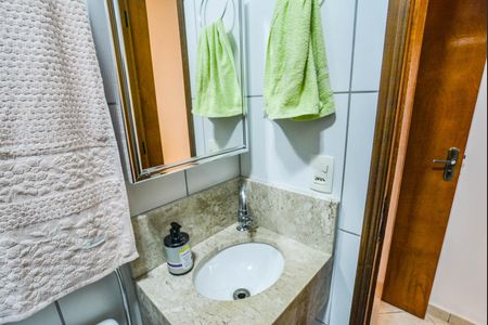 Casa à venda com 377m², 8 quartos e 2 vagas Casa à venda com 377m², 8 quartos e 2 vagasBanheiro da Suíte 1