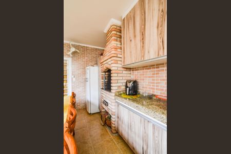 Casa à venda com 377m², 8 quartos e 2 vagas Casa à venda com 377m², 8 quartos e 2 vagasÁrea gourmet