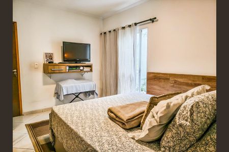 Casa à venda com 377m², 8 quartos e 2 vagas Casa à venda com 377m², 8 quartos e 2 vagasSuíte 2