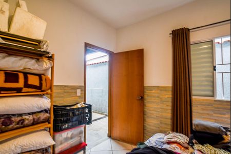 Casa à venda com 377m², 8 quartos e 2 vagas Casa à venda com 377m², 8 quartos e 2 vagasQuarto 4