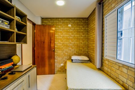 Casa à venda com 377m², 8 quartos e 2 vagas Casa à venda com 377m², 8 quartos e 2 vagasQuarto 1