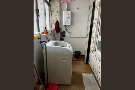 Apartamento à venda com 148m², 3 quartos e 1 vagaÁrea de serviço