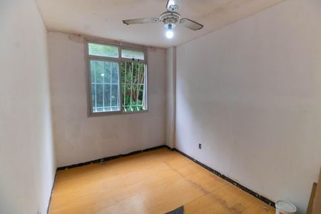 Quarto 2 de apartamento à venda com 2 quartos, 60m² em Fonseca, Niterói