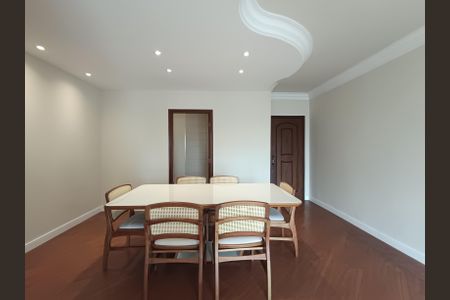 Apartamento à venda com 102m², 3 quartos e 2 vagasSala