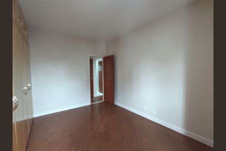 Apartamento à venda com 102m², 3 quartos e 2 vagasQuarto 2