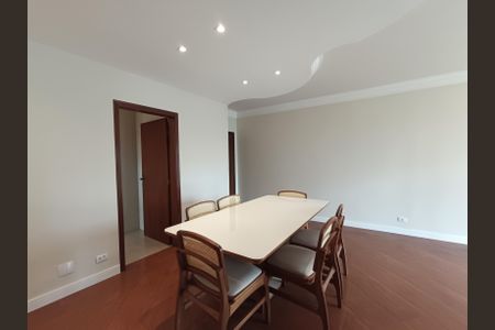 Apartamento à venda com 102m², 3 quartos e 2 vagasSala