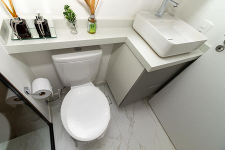 Apartamento para alugar com 36m², 2 quartos e sem vaga Apartamento para alugar com 36m², 2 quartos e sem vagaBanheiro