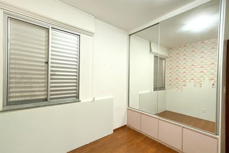 Quarto 1 de apartamento para alugar com 3 quartos, 85m² em Buritis, Belo Horizonte