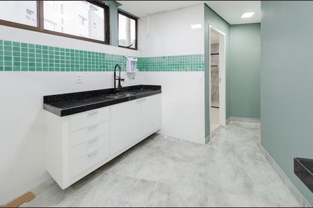 Cozinha de kitnet/studio para alugar com 1 quarto, 28m² em Minas Brasil, Belo Horizonte