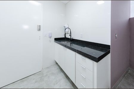 Cozinha de kitnet/studio para alugar com 1 quarto, 28m² em Minas Brasil, Belo Horizonte