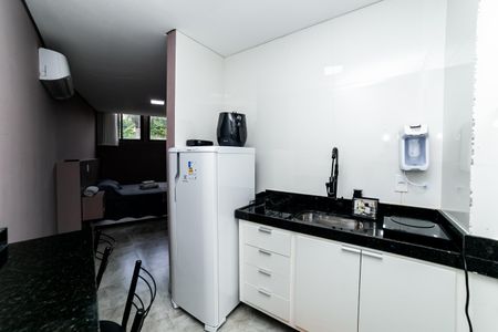Studio de kitnet/studio para alugar com 1 quarto, 28m² em Minas Brasil, Belo Horizonte
