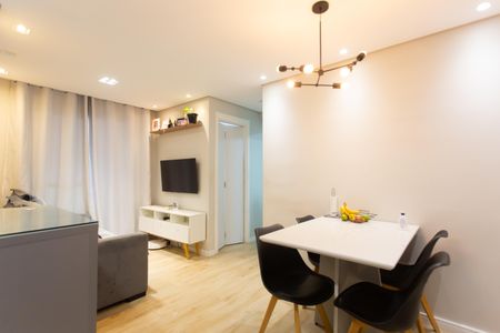 Apartamento para alugar com 50m², 2 quartos e 1 vagaSala