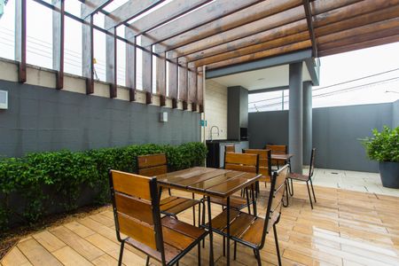 Apartamento para alugar com 50m², 2 quartos e 1 vagaÁrea comum - Churrasqueira