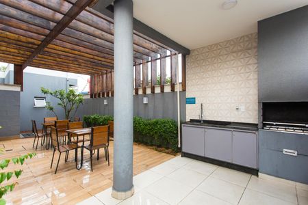 Apartamento para alugar com 50m², 2 quartos e 1 vagaÁrea comum - Churrasqueira