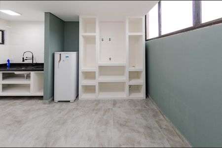 Quarto de kitnet/studio para alugar com 1 quarto, 28m² em Minas Brasil, Belo Horizonte