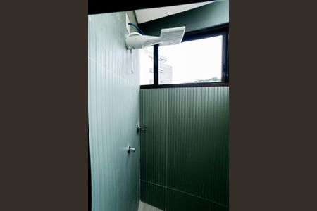 Banheiro Social de kitnet/studio para alugar com 1 quarto, 35m² em Minas Brasil, Belo Horizonte