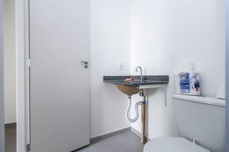 Apartamento para alugar com 60m², 3 quartos e 1 vaga Apartamento para alugar com 60m², 3 quartos e 1 vagaBanheiro