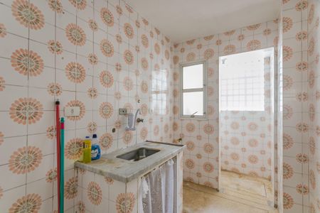 Cozinha de apartamento à venda com 1 quarto, 32m² em Liberdade, São Paulo