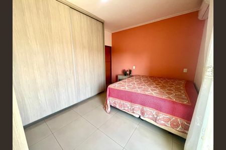 Casa à venda com 3 quartos, 185m² em Jardim Marambaia II, Jundiaí